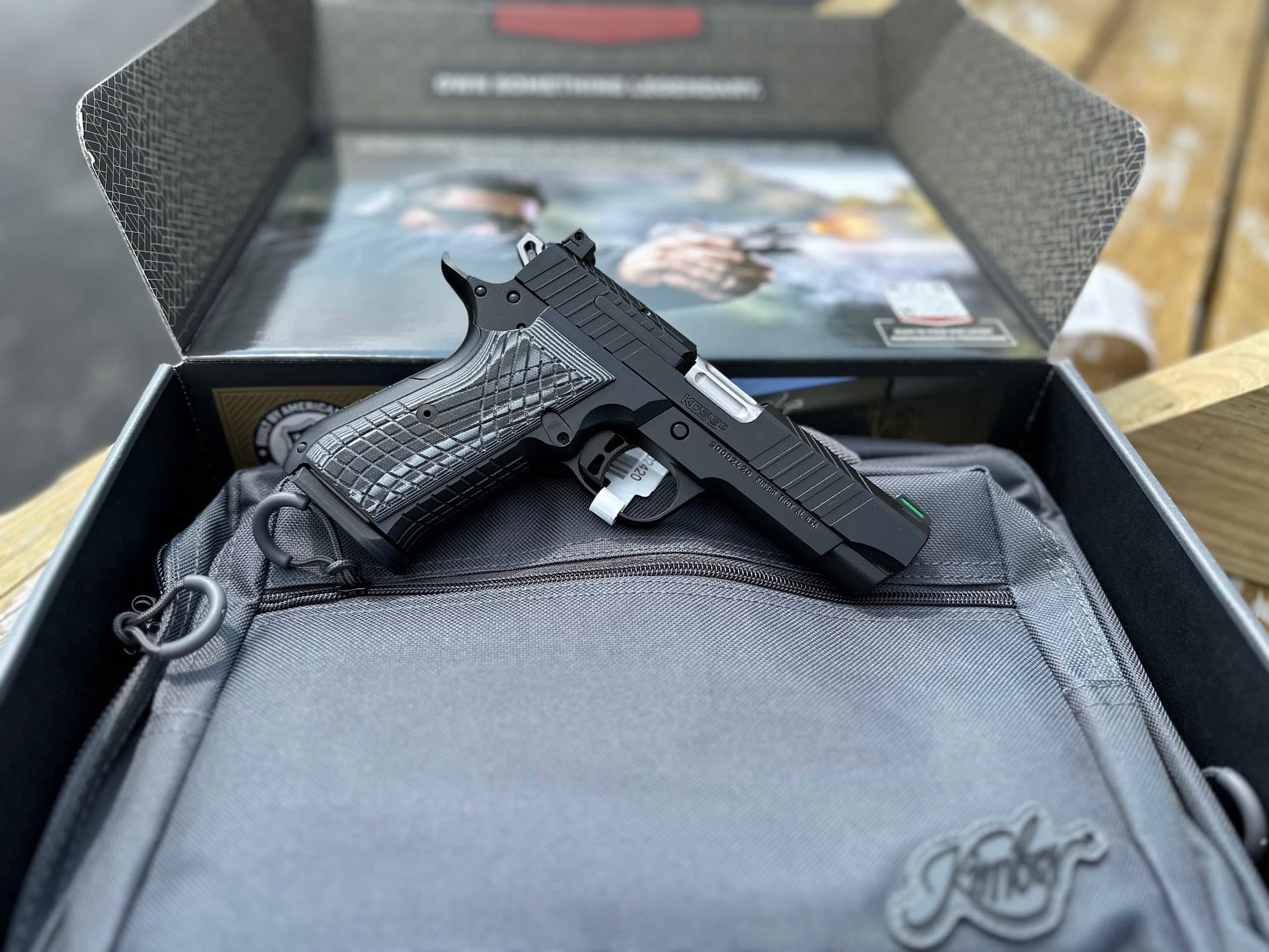 KIMBER KDS9C, 9mm, 4" 15rd, Optic Ready, Pistol - Black