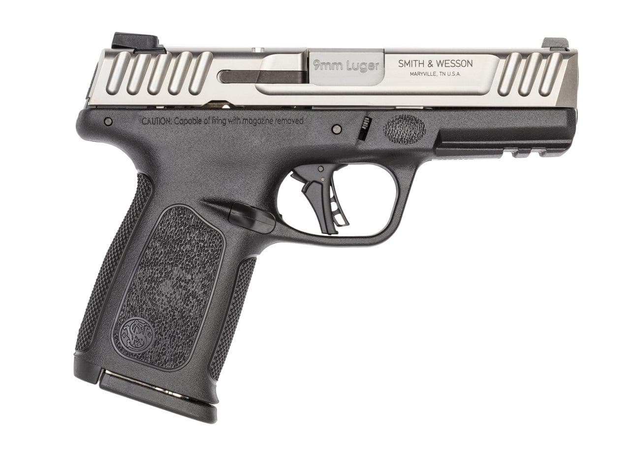 SMITH AND WESSON SD9 2.0 BLACK / STAINLESS 9MM 4" BARREL 16-ROUNDS