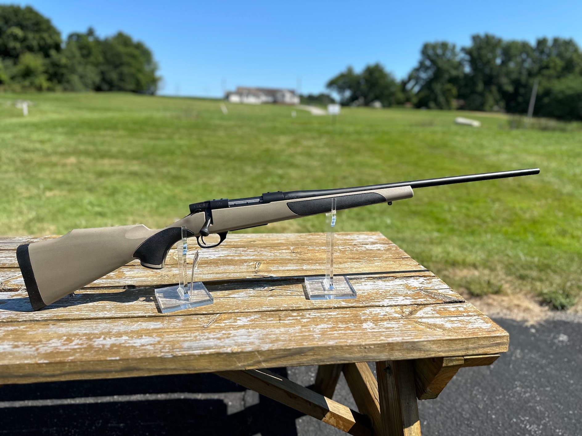 WEATHERBY Vanguard SYNTH FDE 7MM-08 24" Bolt Action Rifle FDE
