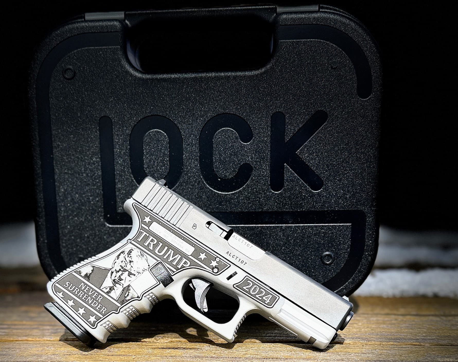 Glock 19 Gen 3 Custom "Trump 2024 Mug Shot" Black / White 9mm 4.02" Barrel 15-Rounds