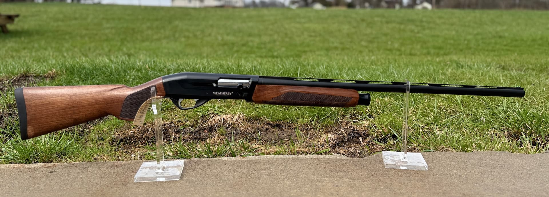 Weatherby Element 2 Upland 12 Ga, 3" Chamber 28" Barrel, Turkish Walnut Furniture, Tungsten Rec, 4rd