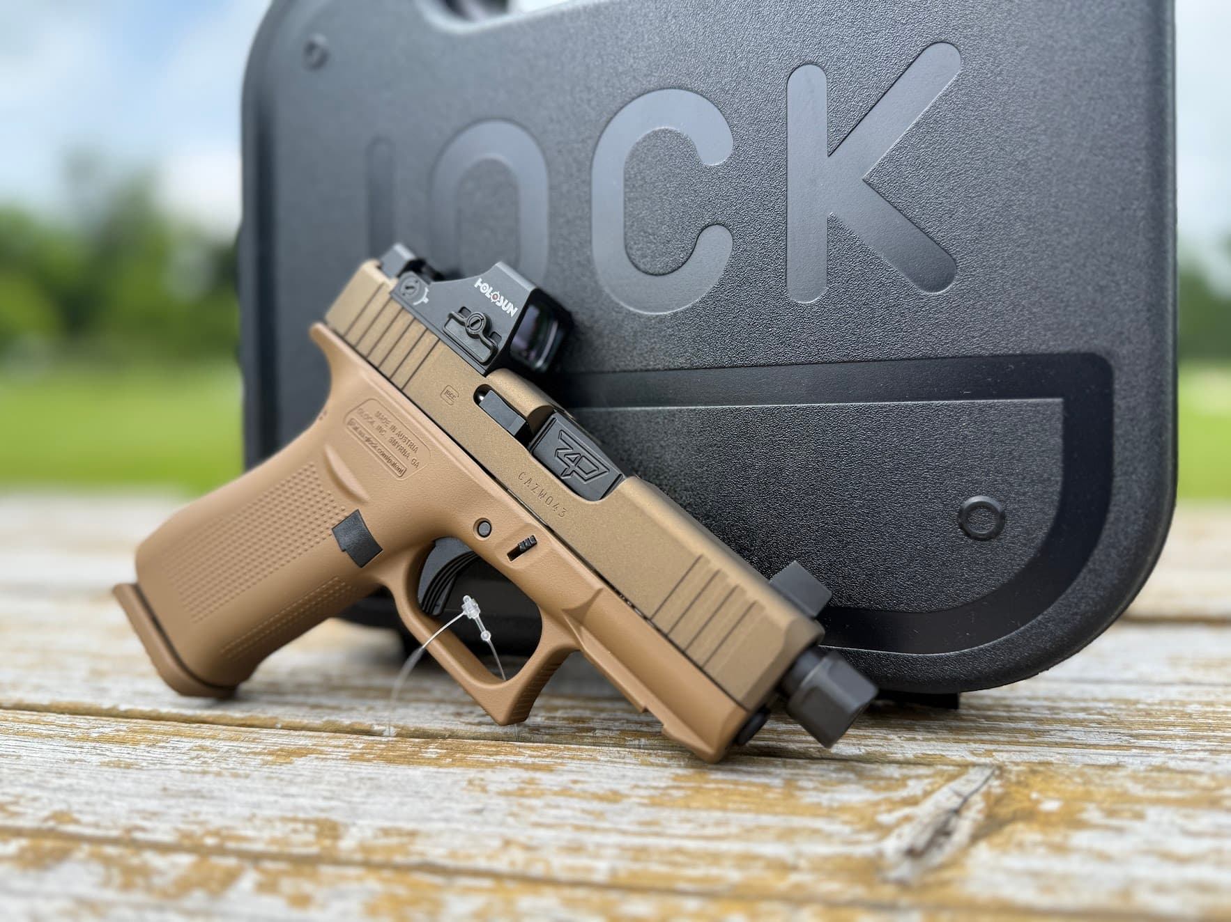 Glock 43X 9mm MOS Threaded Barrel W/ Holosun 407K FDE