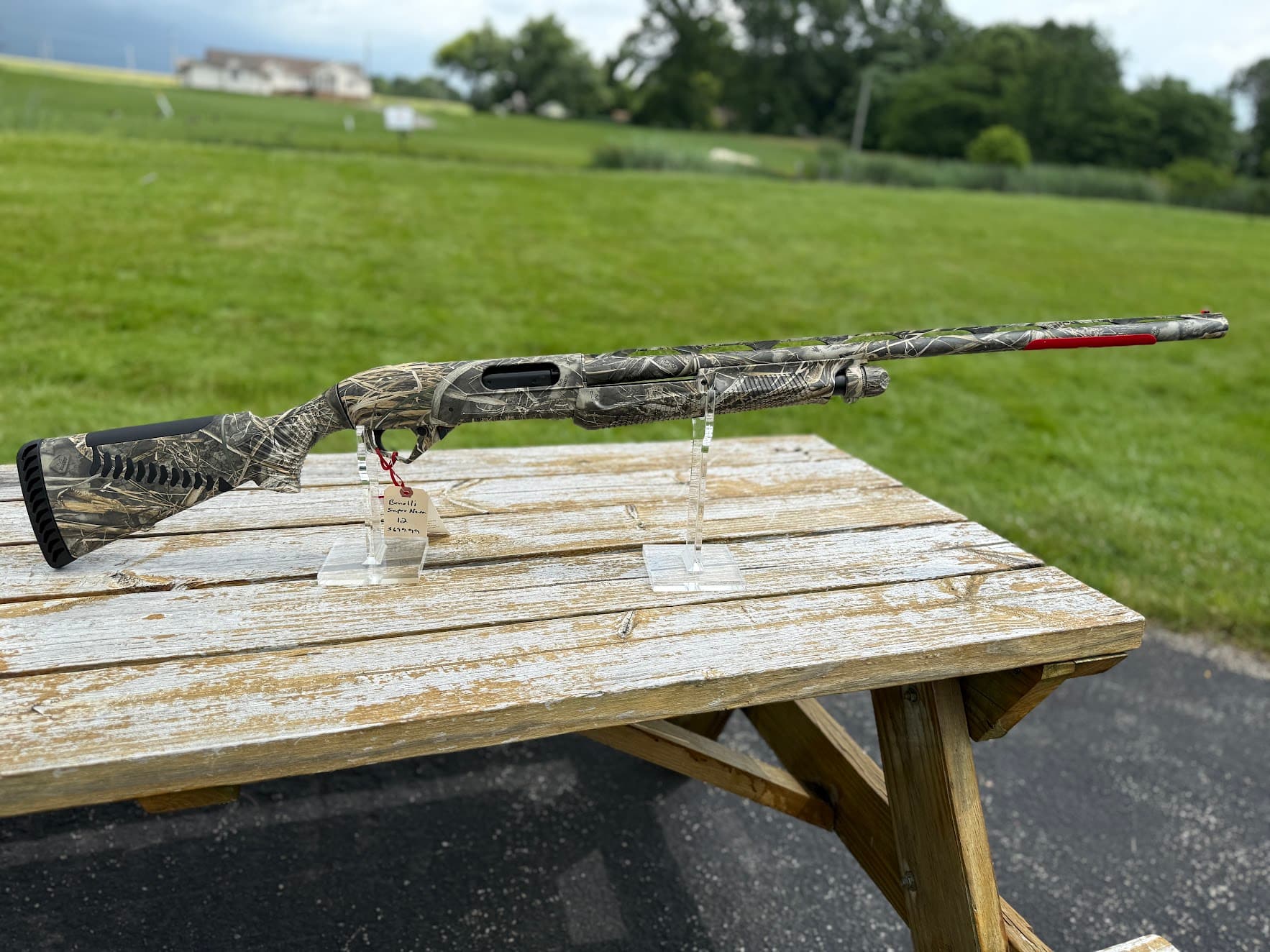 Benelli Supernova Realtree Max- 7 12 Gauge 3- 1/2in Pump Shotgun - 28in