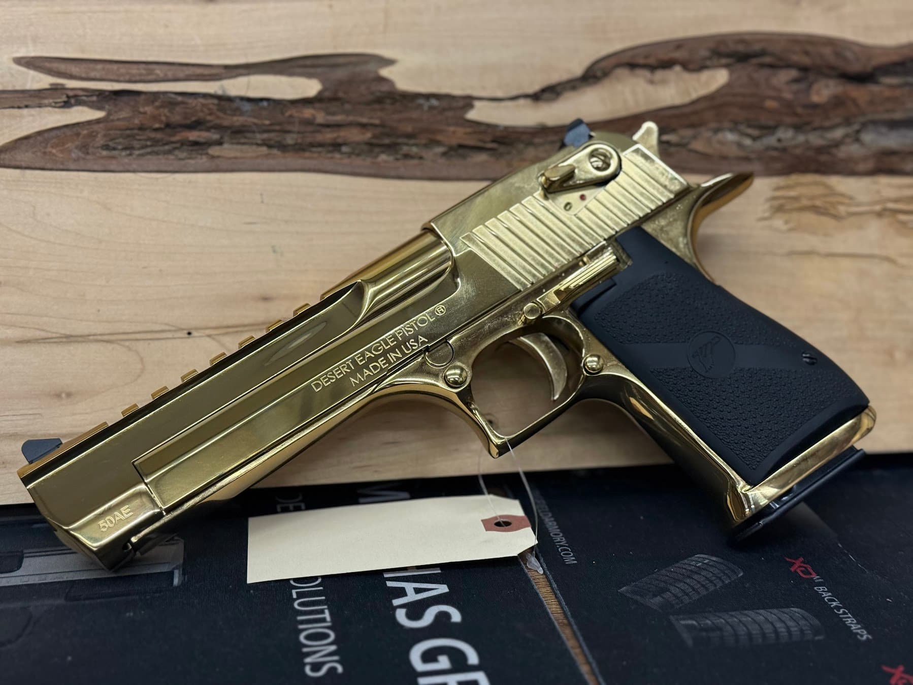 Magnum Research Desert Eagle Mark XIX Gold .50 AE 6" Barrel 7-Rounds
