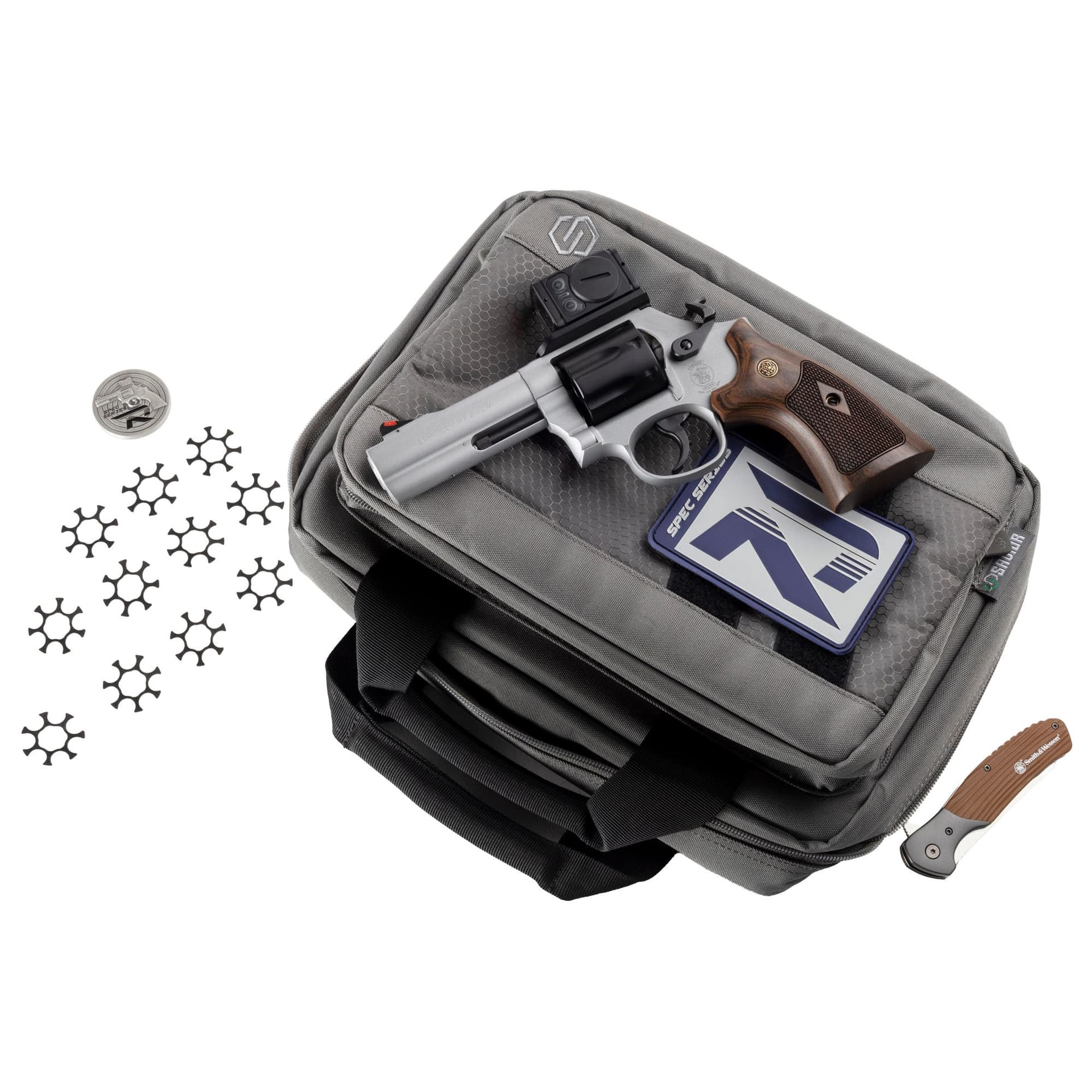 Smith and Wesson 686 Plus Spec Series R Titanium .357 Mag 4.1" Ported Barrel 7-Rounds w/ Acro P-2, Moon Clips, Bag, Knife