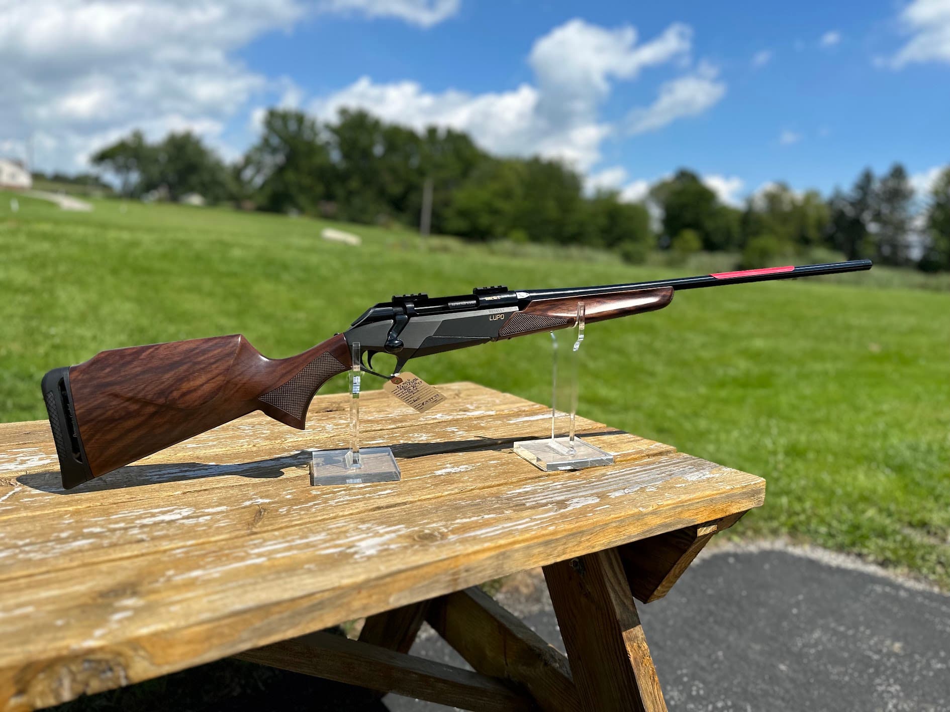 Benelli LUPO .300 Win Mag 24" 1:11" Bbl AA-Walnut/BE.S.T. 4+1 Bolt-Action Rifle 11909