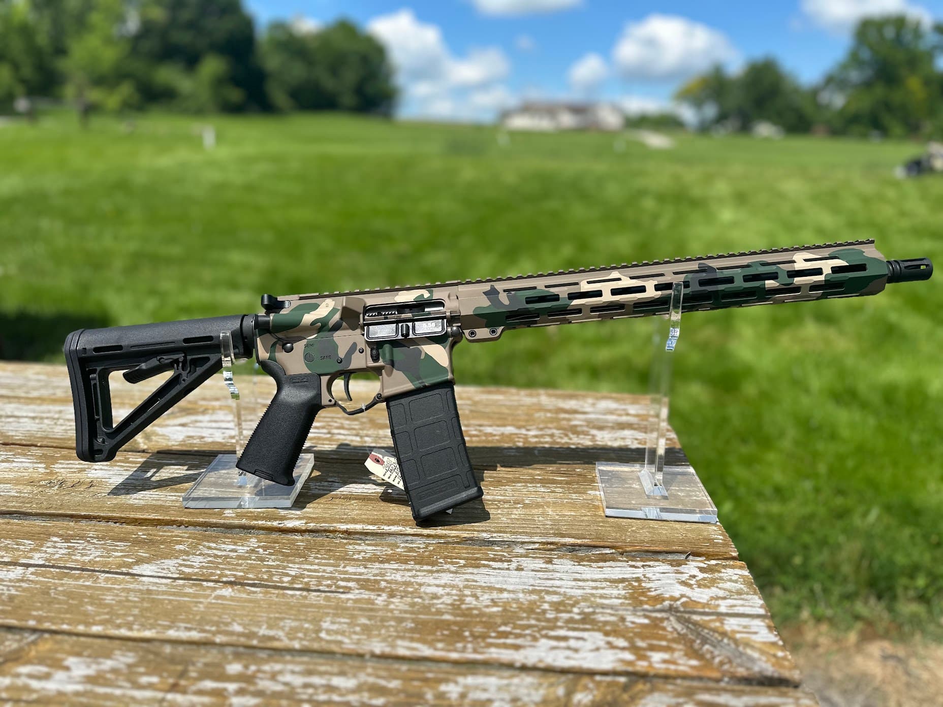 ALEX PRO (APF) VALOR 5.56 WOODLANDS CAMO 16" AR-15 30RD MAG
