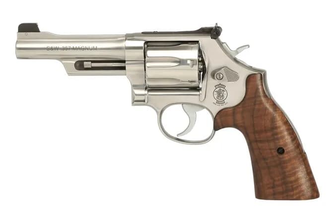 Smith & Wesson Model 686 Plus Mountain Gun 357 Magnum 4in Barrel 7 Rounds