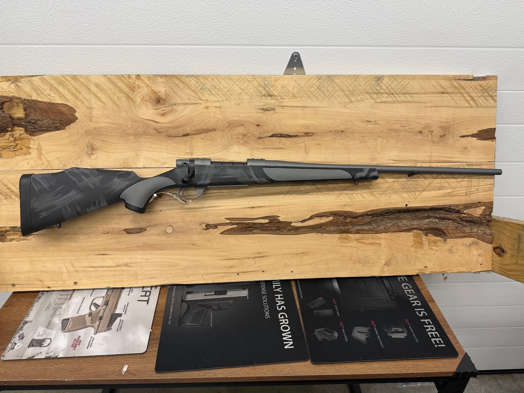 WEATHERBY VANGUARD SHADOW 300 WIN 24" BOLT ACTION RIFLE